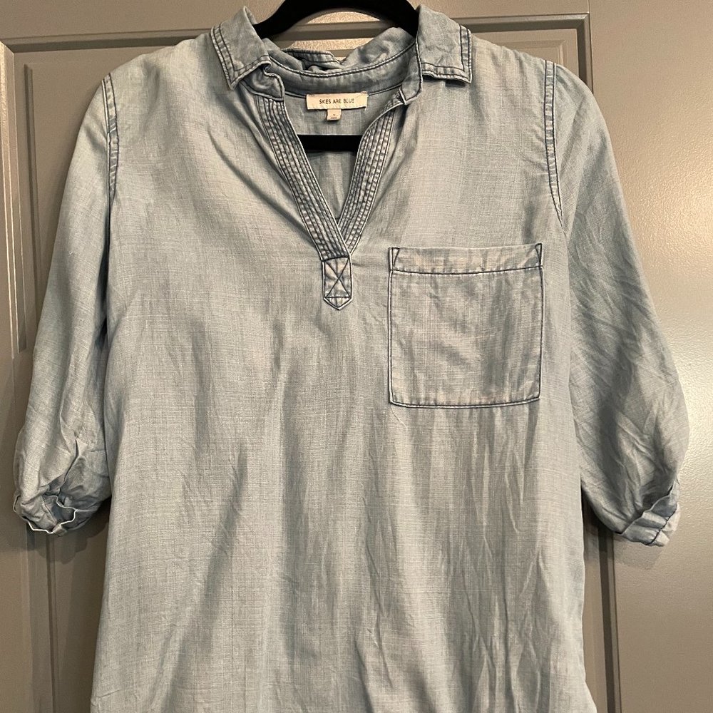 Skies Are Blue Alisson Chambray Top